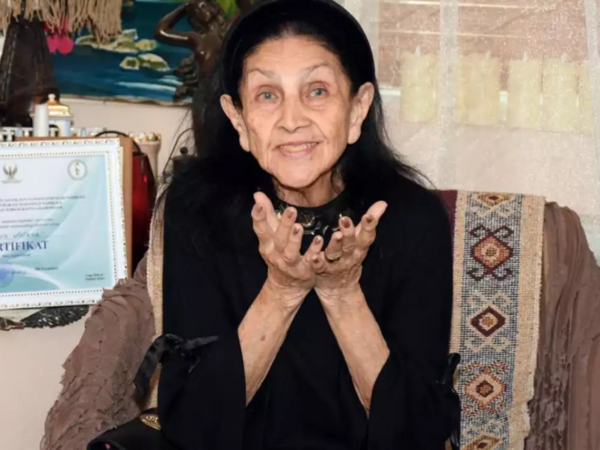 Roza Cəlilova qızını polisə verdi