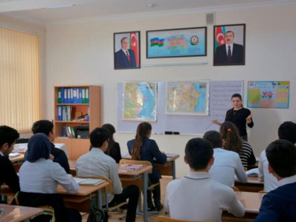 Bu siniflərdə &quot;Azərbaycan tarixi&quot; fənni dövlət dilində tədris olunacaq