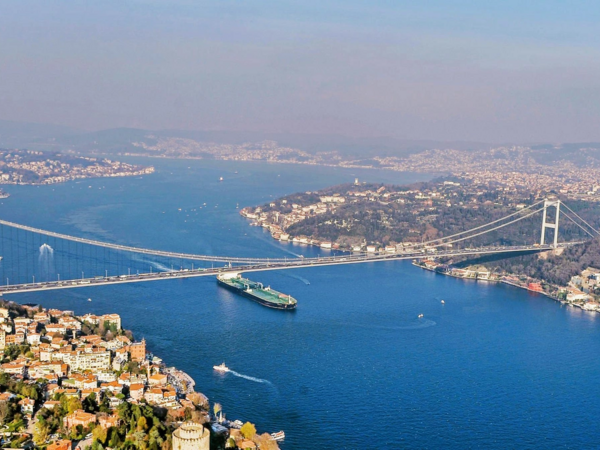 Rus idmançı Bosfor boğazını keçərkən <span class="color_red"> yoxa çıxdı</span>