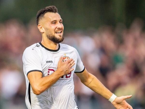 Almaniya klubu azərbaycanlı futbolçunu cəzalandırdı