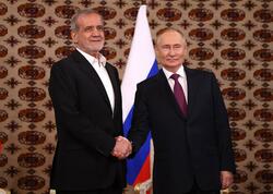 Putin Pezeşkianla görüşəcək