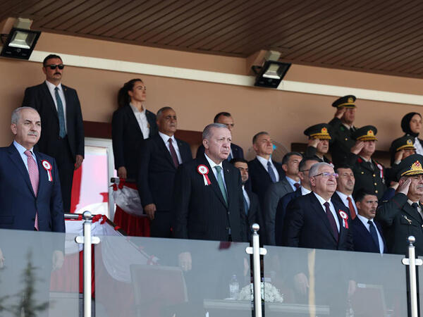 Zakir Həsənov Türkiyədə hərbi məktəblərin buraxılış mərasimlərində iştirak edib - <span class="color_red">FOTO</span>