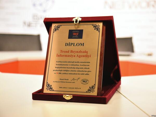 Trend İnformasiya Agentliyi Mətbuat Şurasının diplomu ilə təltif edilib - FOTO