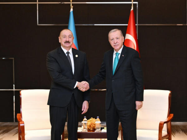 Tiencində İlham Əliyevin Ərdoğanla görüşü keçirilir - FOTO