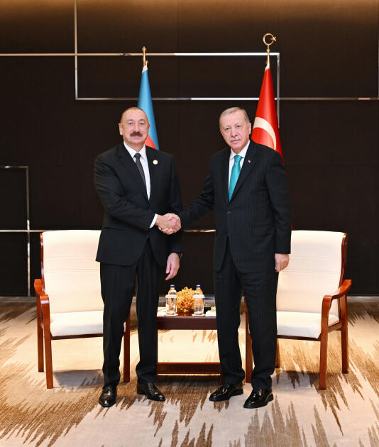 Tiencində İlham Əliyevin Ərdoğanla görüşü keçirilir - FOTO