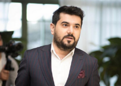 &quot;Fəlakət&quot;dən xanımın tanışlıq istəyinə qəribə CAVAB: &quot;Mən sizin bildiyiniz...&quot; - <span class="color_red">VİDEO</span>