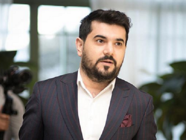 &quot;Fəlakət&quot;dən xanımın tanışlıq istəyinə qəribə CAVAB: &quot;Mən sizin bildiyiniz...&quot; - <span class="color_red">VİDEO</span>