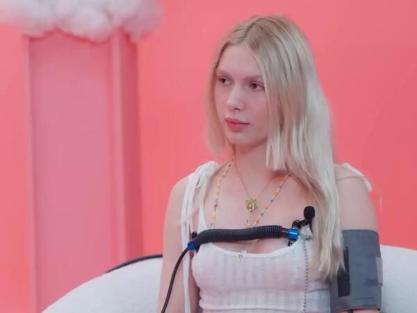 Aleyna Tilki: “Gündə 17 saat işləyirdim, bədənim kilidləndi, məni ailəmin əlindən almaq istəyirdilər” - <span class="color_red">FOTO</span>