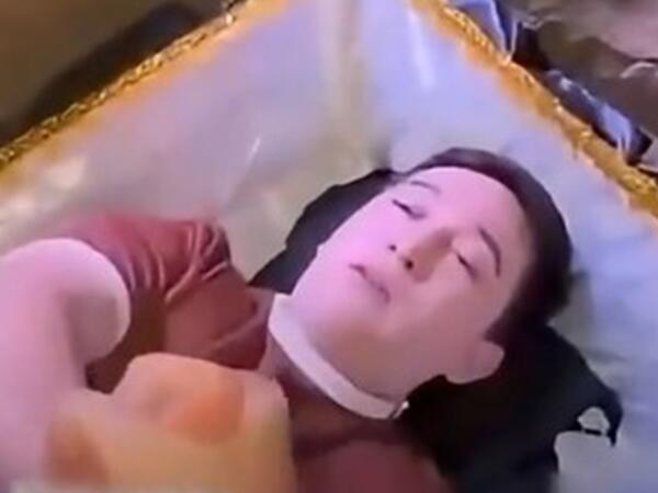 Özbək bloqer diri-diri məzara girdi - <span class="color_red">VİDEO</span>