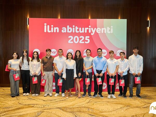 “Nar” ilin ən uğurlu abituriyentlərini mükafatlandırdı - <span class="color_red">FOTOlar</span>