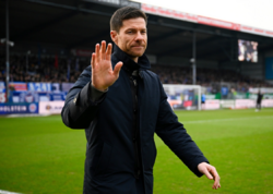 Xabi Alonso ən yaxşı məşqçi seçildi