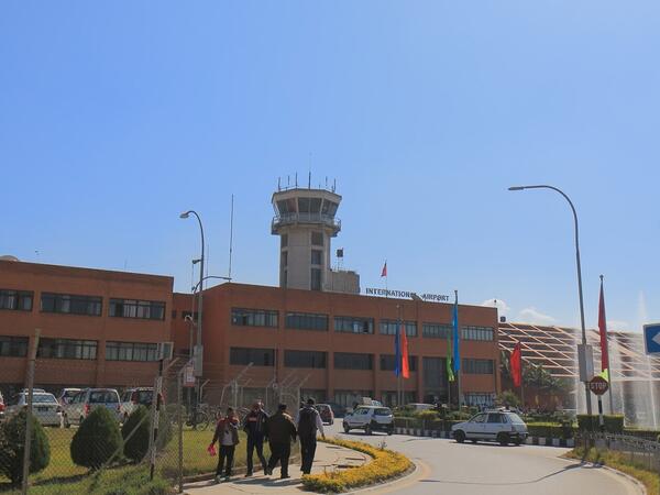 Nepalda bütün hava limanları fəaliyyətini dayandırdı