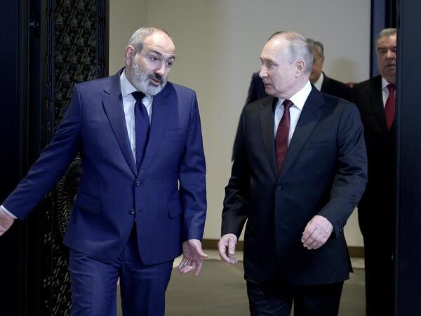 Putin Paşinyanla bu tarixdə görüşəcək