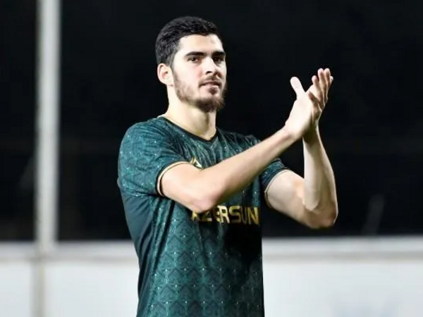 &quot;Qarabağ&quot; sabiq futbolçusunu qaytarır? - KLUBDAN AÇIQLAMA