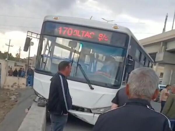 Xocasəndə avtobus qəzaya düşdü - Xeyli sayda yaralı var - <span class="color_red">YENİLƏNİB - VİDEO </span>