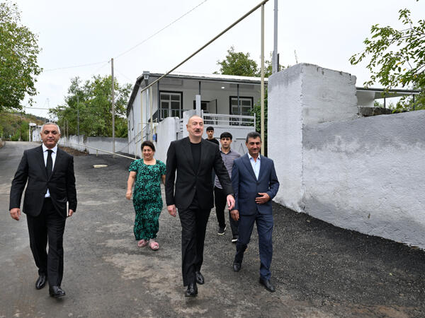 Prezident İlham Əliyev Xocalı rayonunun Badara kəndində olub - FOTO
