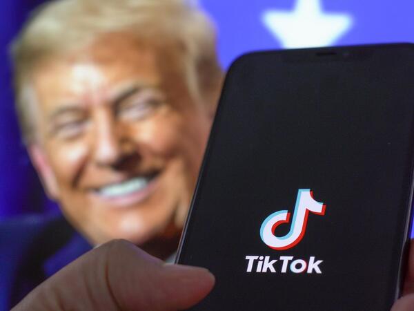 Tramp &quot;TikTok&quot;la bağlı fərman imzaladı
