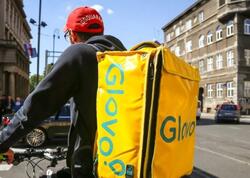 Kuryer çağıran qadın görün ondan NƏ İSTƏDİ - Üstəlik pul təklifi...