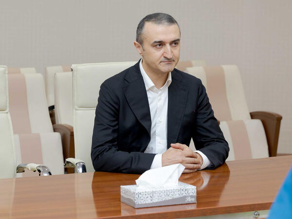 Həkim kimi adı siyahıda olmadı - Bu yola əl atdı - <span class="color_red">FOTOlar</span>