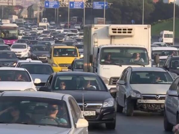 Bakının bəzi ərazilərində yeni yollar çəkiləcək - <span class="color_red">VİDEO</span>