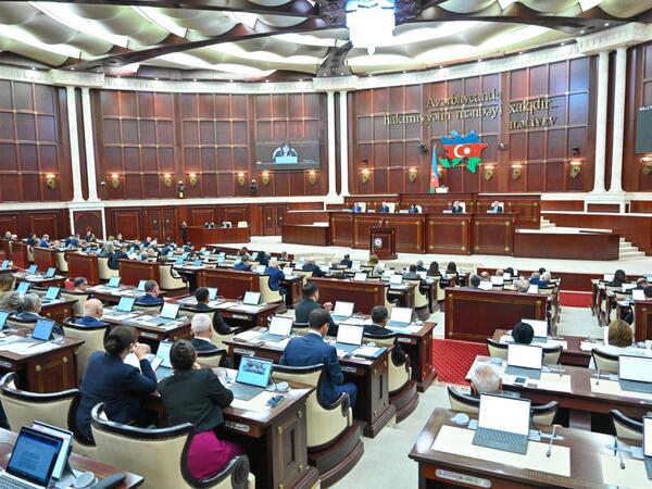 Milli Məclisdə “Ulu öndər Heydər Əliyev irsi” mövzusunda ictimai dinləmə keçiriləcək