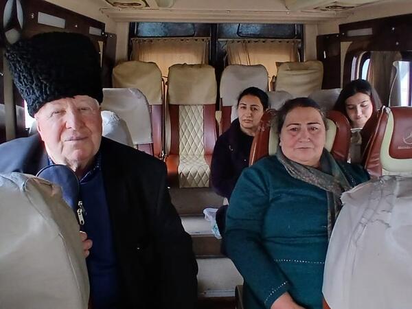 Ağdərənin Həsənriz kəndinə növbəti köç karvanı yola salınıb - FOTO