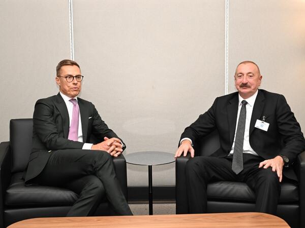 İlham Əliyev Finlandiya Prezidenti ilə görüşüb - <span class="color_red">FOTO</span>