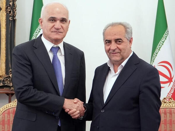 Şahin Mustafayev Araz dəhlizində - <span class="color_red">FOTO</span>