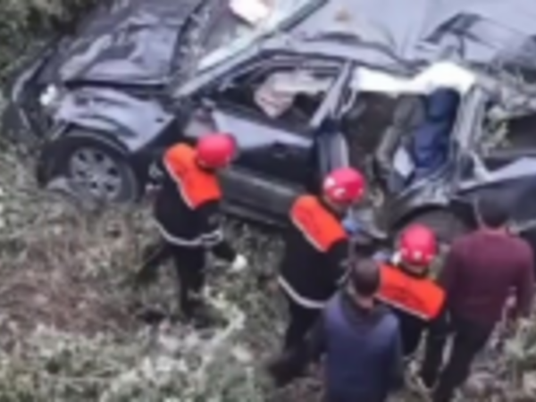 Toydan qayıdanlar ağır qəzaya düşdü - Altı yaralı var - <span class="color_red">VİDEO</span>