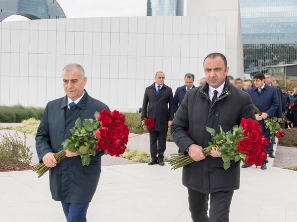 Əli Nağıyev və Orxan Sultanov Zəfər parkını ziyarət ediblər - FOTO