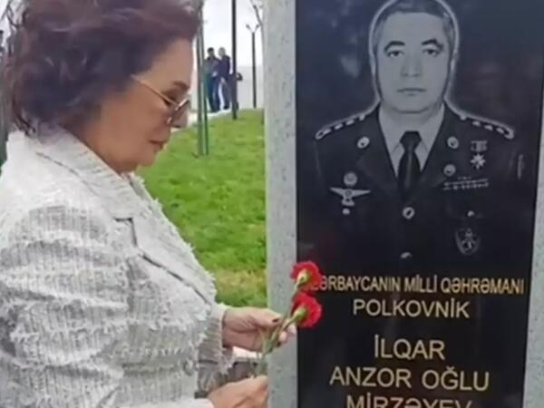 Hülya Koçyiğit də Memorial Məzarlığını ziyarət etdi - <span class="color_red">FOTO</span>