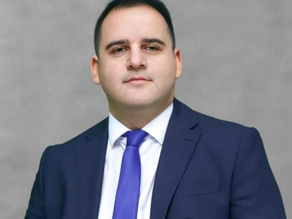 Qalmaqallı prorektor işdən çıxarıldı: Yerinə o gətirildi