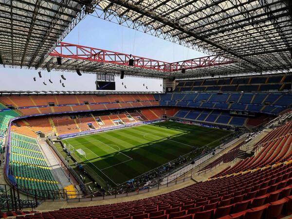 &quot;San Siro&quot; stadionu <span class="color_red">söküləcək</span>