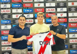 Azərbaycanlı futbolçu ispaniya klubuna TRANSFER OLUNDU