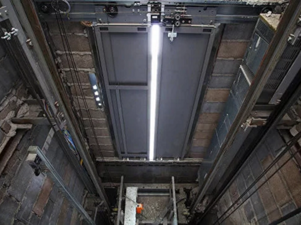 Xırdalanda lift qırıldı