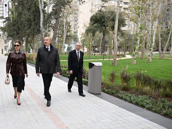 Prezident və birinci xanım Bakıda salınan yeni parkın açılışında iştirak ediblər - FOTO