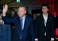 Ərdoğanın nəvəsi çıxışı ilə gündəm oldu - <span class="color_red"> VİDEO</span>