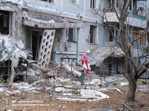 Zaporojye şəhərinə hava hücumu: 1 ölü, çoxsaylı yaralılar