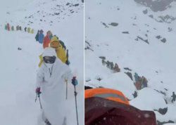 Everest dağında faciə - Minlərlə alpinist kömək gözləyir - <span class="color_red">FOTO</span>