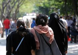 Hicab qanunun ləğvindən sonra Tehran küçələri - <span class="color_red">VİDEO</span>