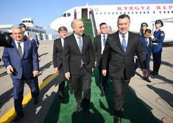 Qırğızıstan Prezidenti Azərbaycana səfərə gəlib - FOTO