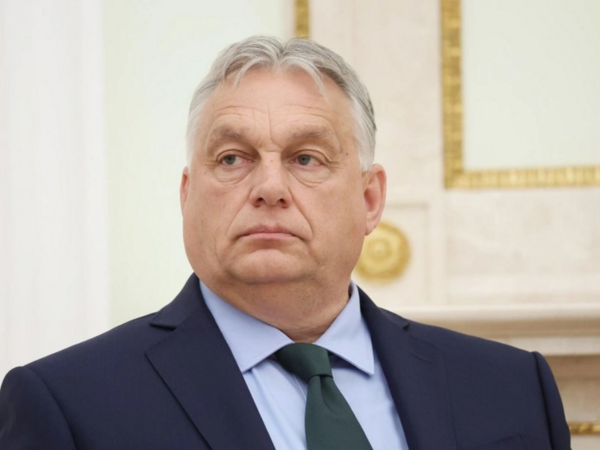Orban Azərbaycana gəlir