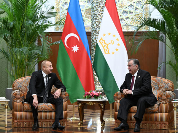 Düşənbədə İlham Əliyevin Emoməli Rəhmon ilə təkbətək görüşü olub - FOTO