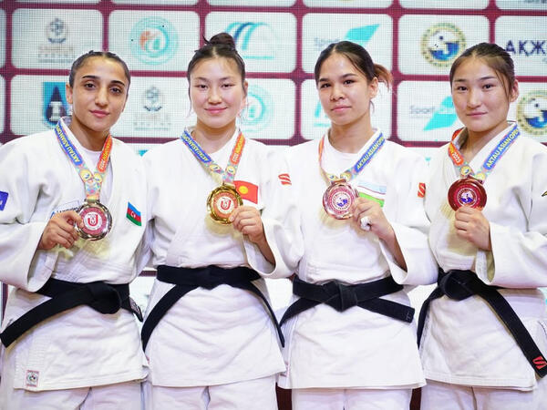 Cüdoçularımız Açıq Asiya Turnirində 6 medal qazandılar - <span class="color_red">FOTO</span>