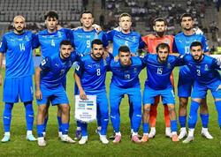 4 futbolçu yığmamızın heyətindən çıxarıldı - FOTO