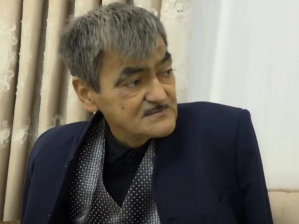 Tanınmış meyxanaçının son halı sevənlərini üzdü - <span class="color_red">VİDEO</span>