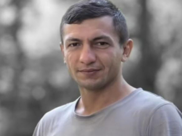 Nişandan qayıdarkən qəzada ölən ANAMA əməkdaşının - <span class="color_red">FOTOsu</span>