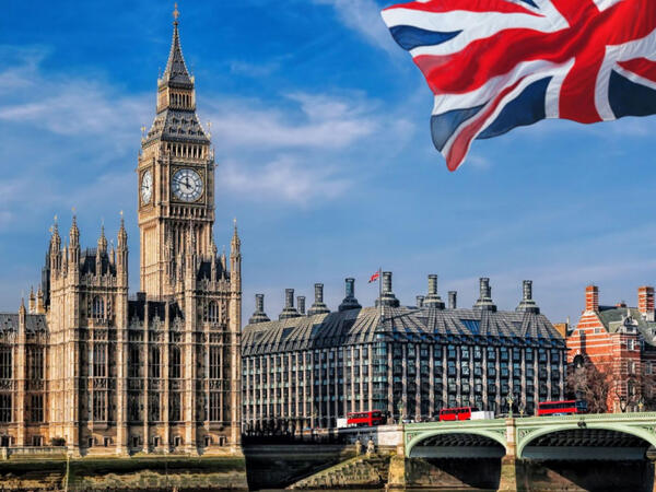Britaniya Azərbaycan və Ermənistana silah embarqosunu tamamilə ləğv edir