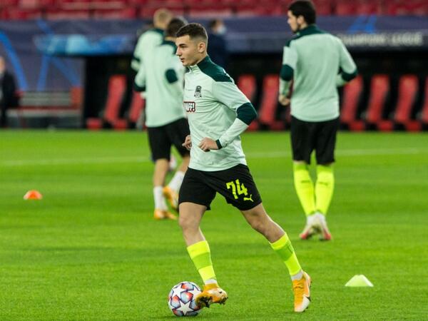 &quot;Qalatasaray&quot; erməni futbolçu almaq istəyir