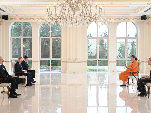Prezident Niderlandın Azərbaycandakı səfirinin etimadnaməsini qəbul edib